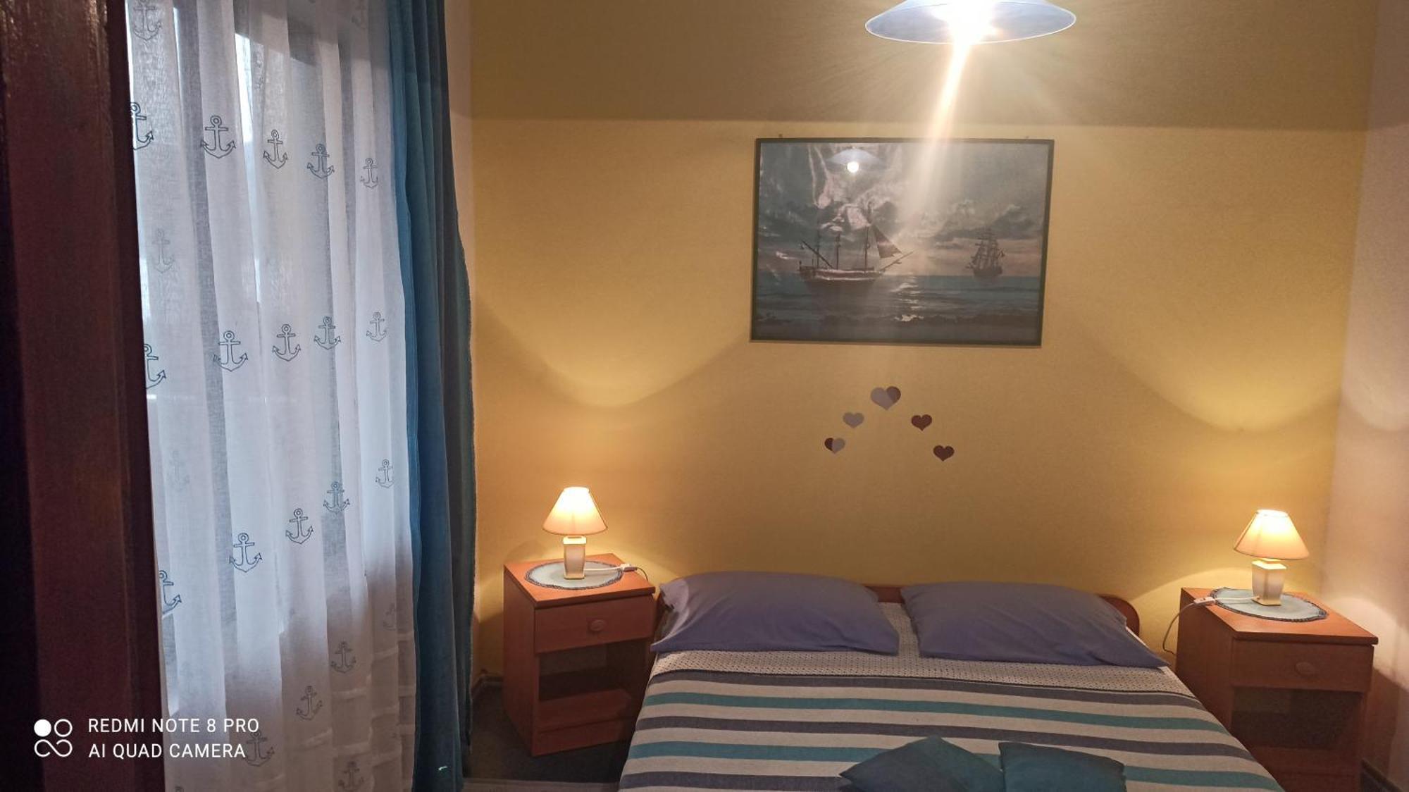 Apartmani Zute Račišće Chambre photo